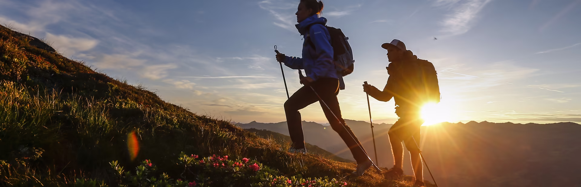 Wanderung bei Sonnenaufgang  © Archiv TVB Mayrhofen / Dominic Ebenbichler